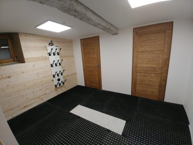 Ski-room et rangements communs