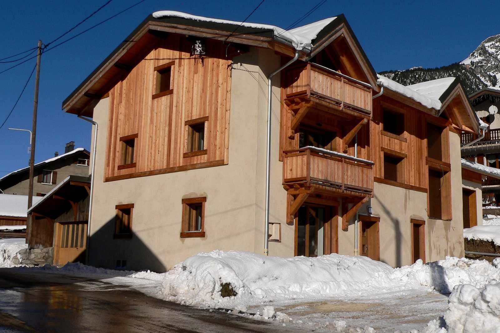 Vue d'ensemble hivernale de Lou Fenatchu