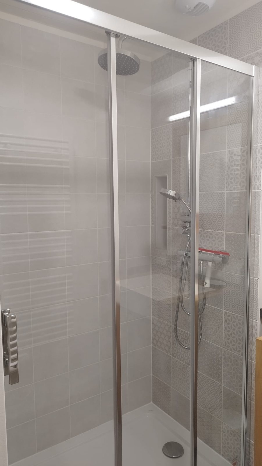 Douche de l'appartement